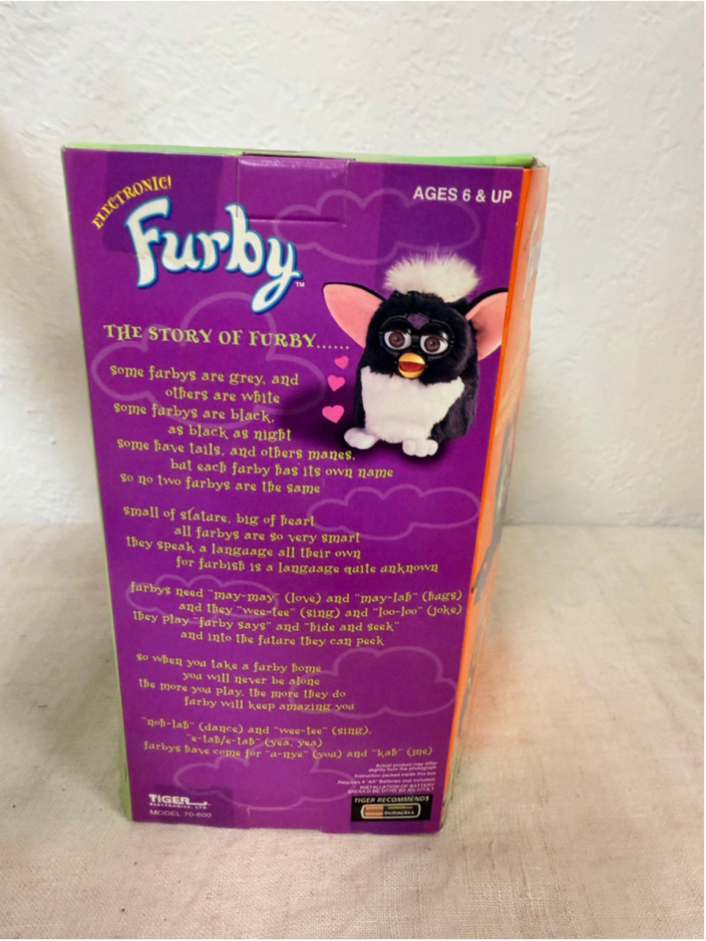 NIB Vintage 1998 Tiger Electronics White Furby with Blue Eyes Box Unopened - Picture 6 of 9